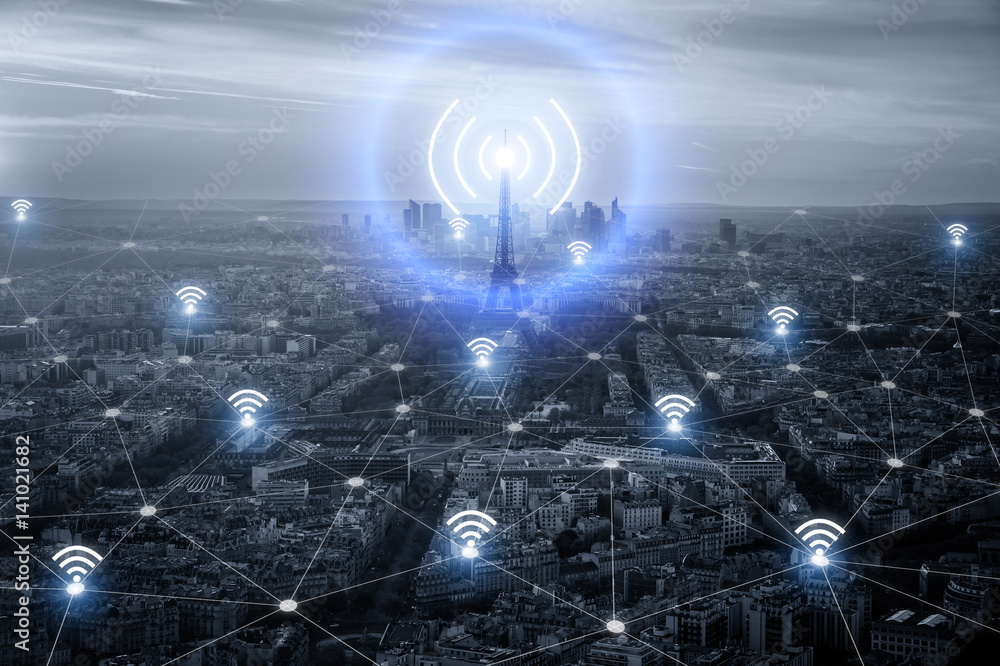 巴黎智慧城市景观和网络连接概念，商业城市互联网的无线信号。