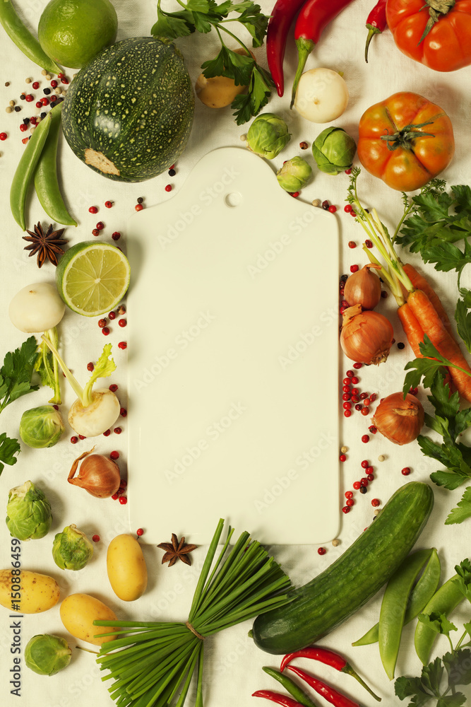 白色有机蔬菜框架