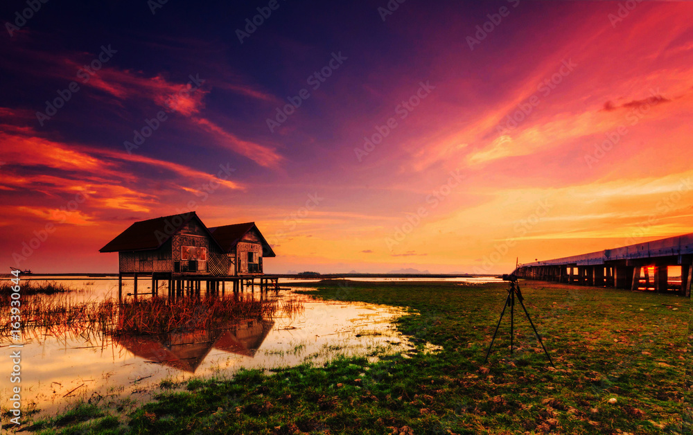 Abandoned house with evening light that photographers are drawn to photography in Thailand.