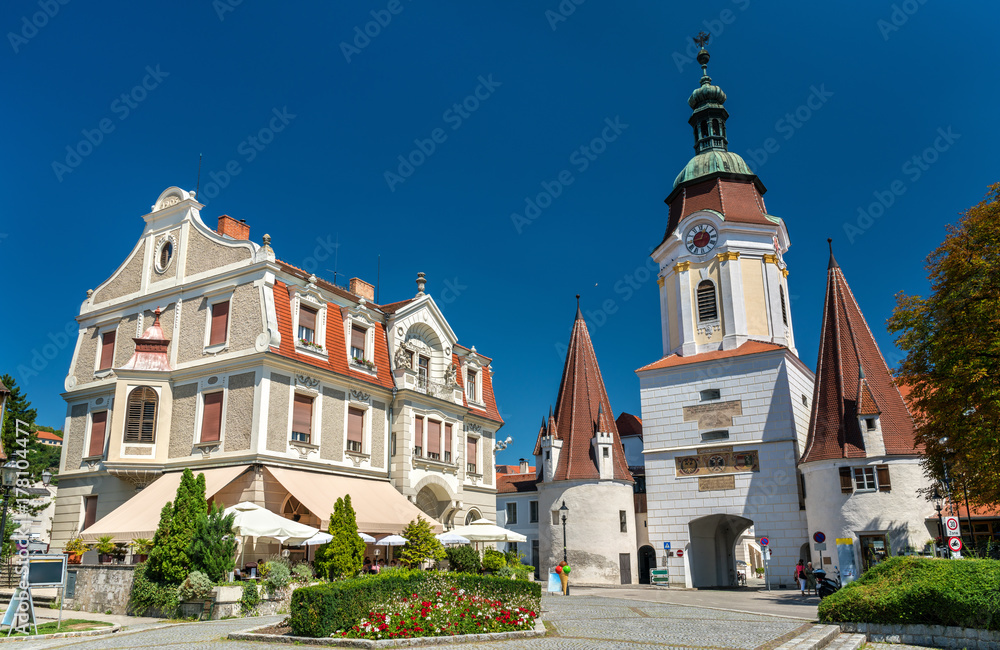 Steiner Tor，位于奥地利瓦肖山谷Krems an der Donau的一座15世纪的大门