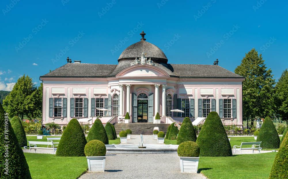 奥地利梅尔克修道院花园中的巴洛克式亭子