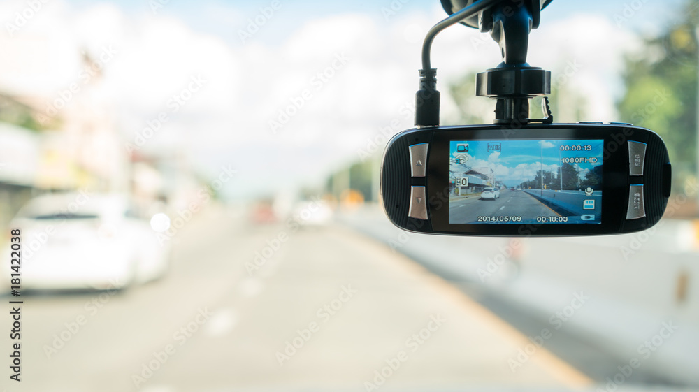 道路事故安全车载摄像头