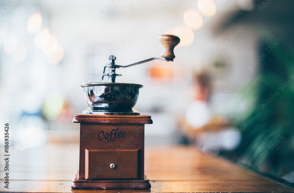 vintage coffee grinder in cafe