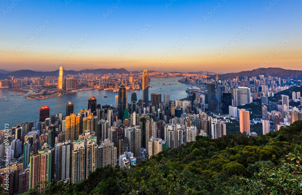 从维多利亚峰看维多利亚港，香港天际线城市景观，香港维多利亚峰，柴