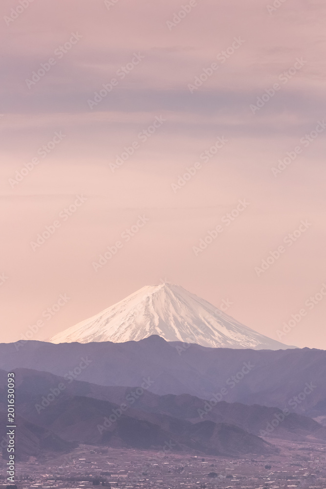 富士山顶，春日日出