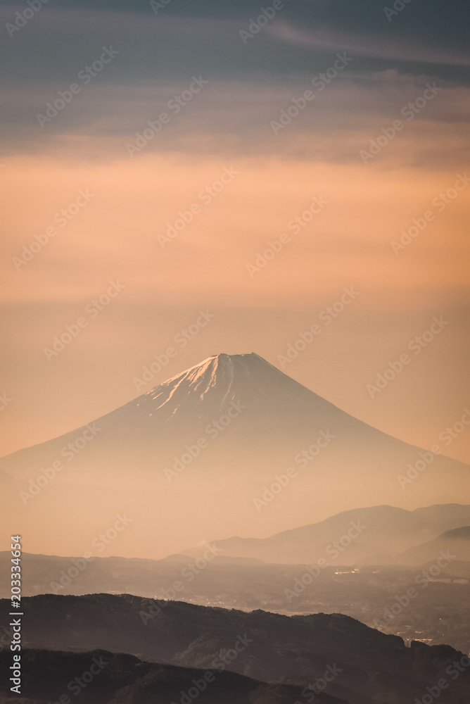 富士山秋日日出