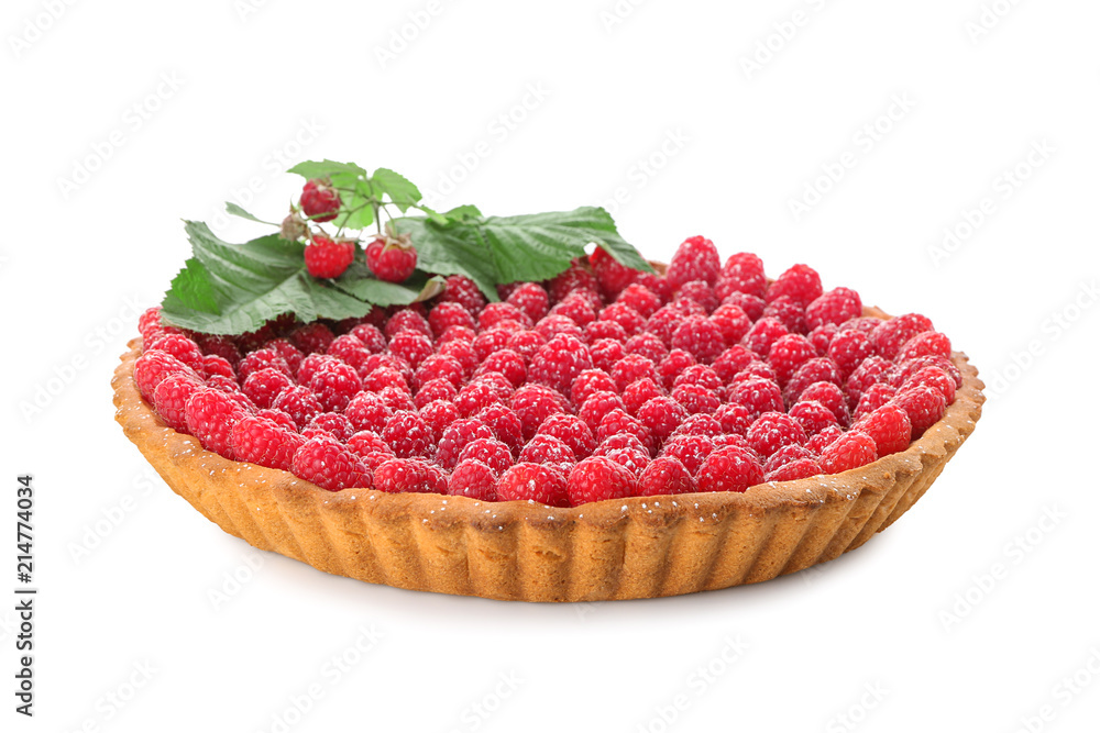 白底新鲜树莓美味馅饼