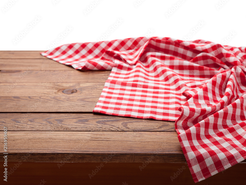 隔离木桌上的红色方格桌布。餐巾特写俯视模型。厨房土气