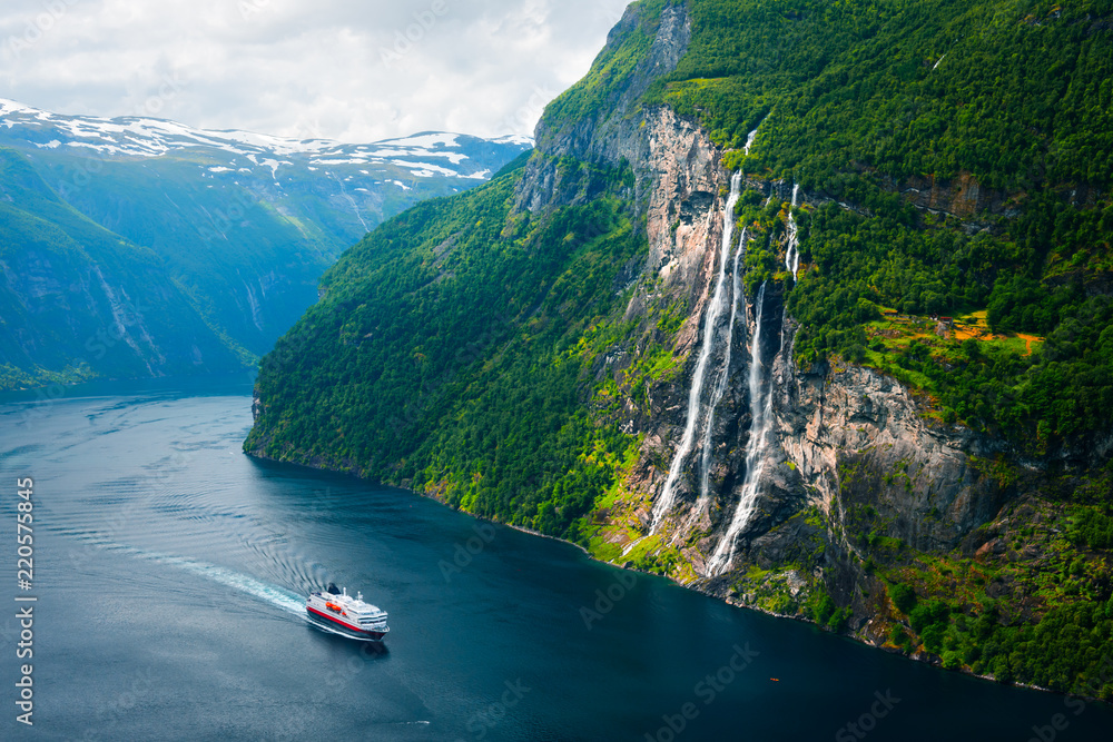 Breathtaking view of Sunnylvsfjorden fjord and famous Seven Sisters waterfalls, near Geiranger villa