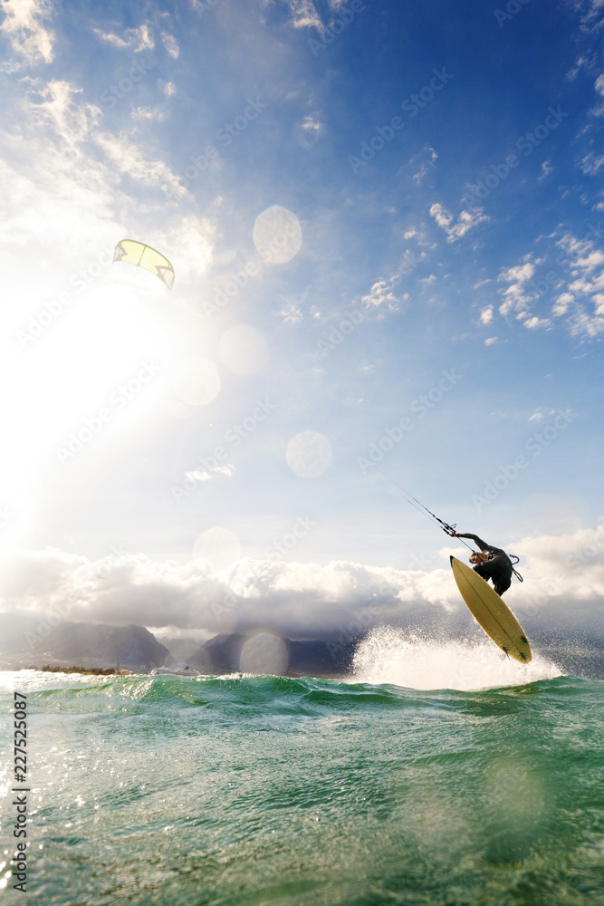 美国夏威夷毛伊岛海上风筝冲浪