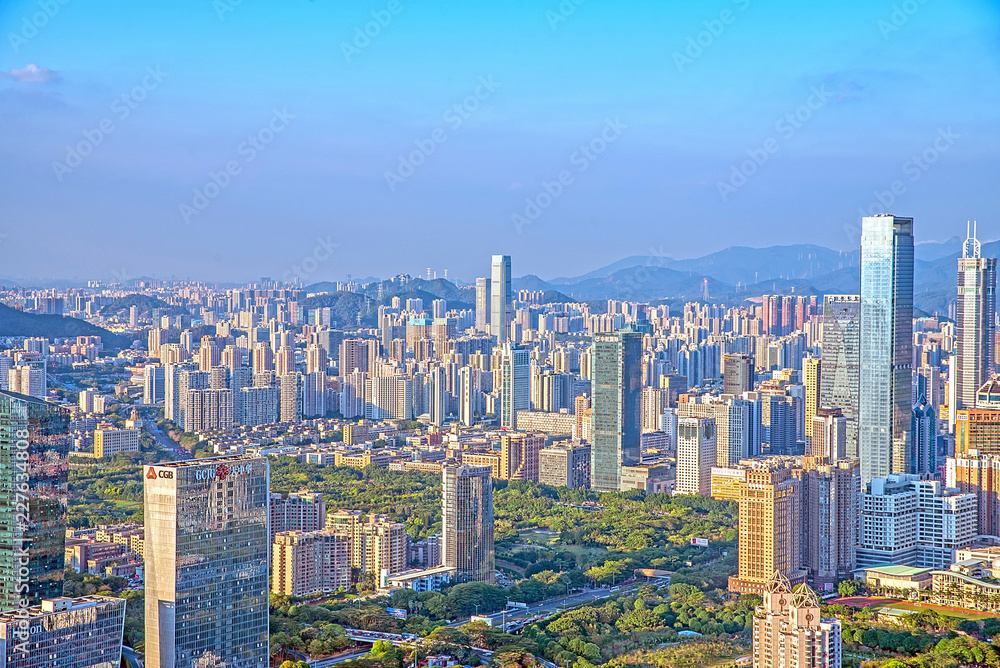 深圳市中心密集型房地产开发