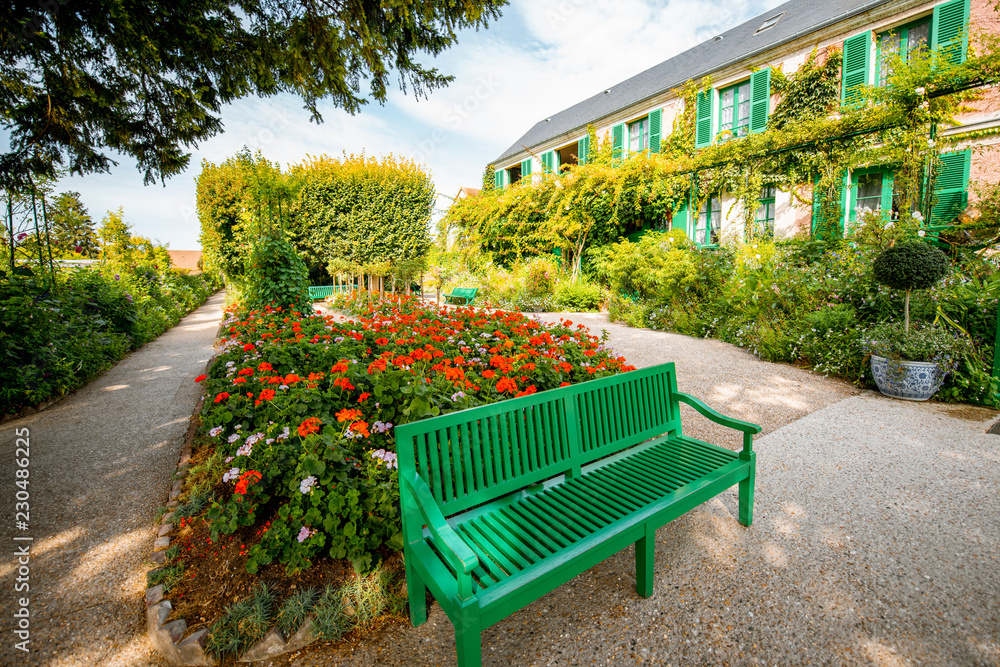 法国吉维尼镇著名法国印象派画家克劳德·莫奈的房子和花园