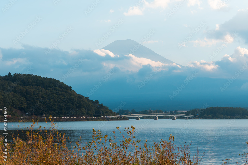 富士川口湖景观