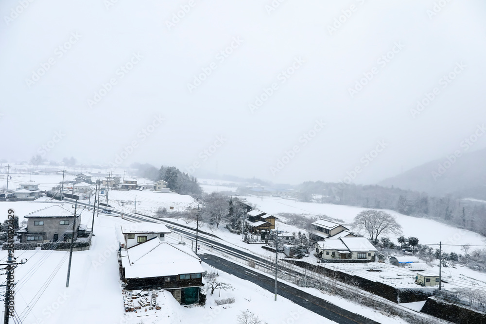 日本的道路和大雪