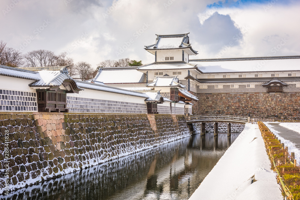 日本金泽，冬天的城堡