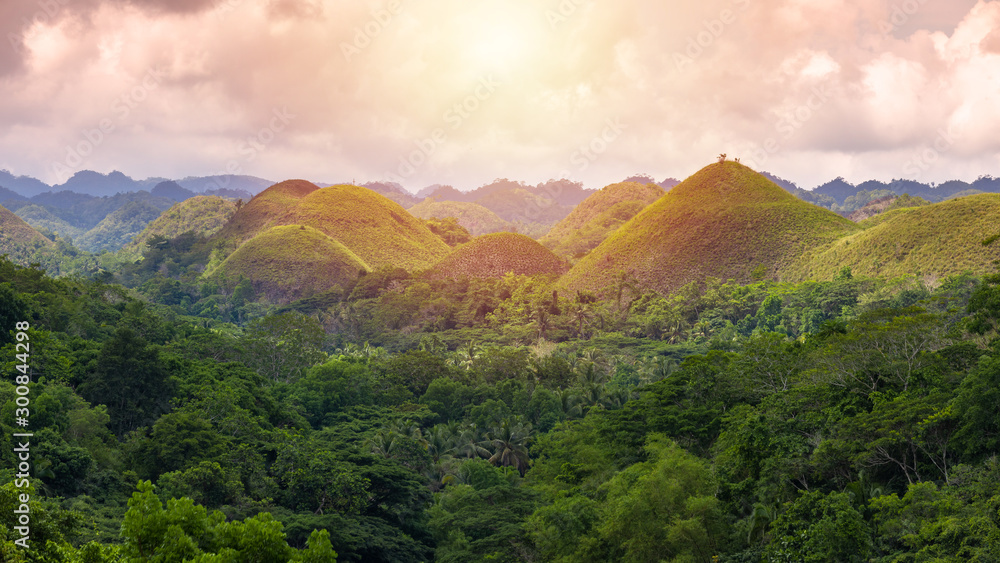 巧克力山-波荷岛，巧克力山地质构造，波荷，菲律宾。