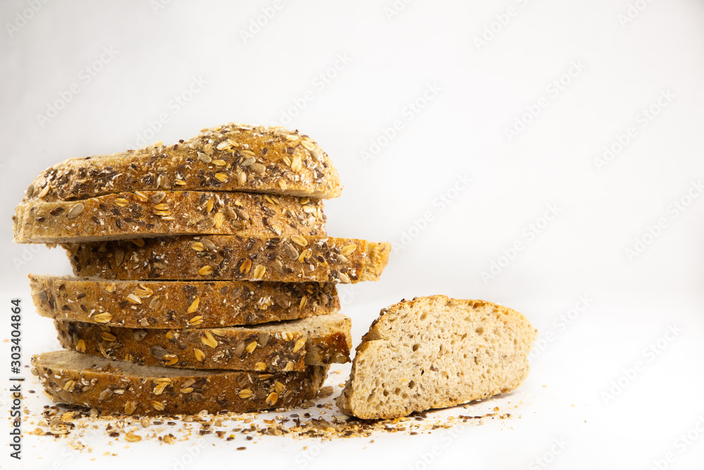 新鲜自制面包谷物减肥法，由天然面粉制成的健康食品，适合每个人早餐