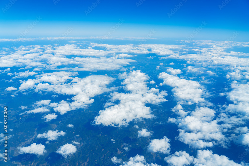 雲の上の空