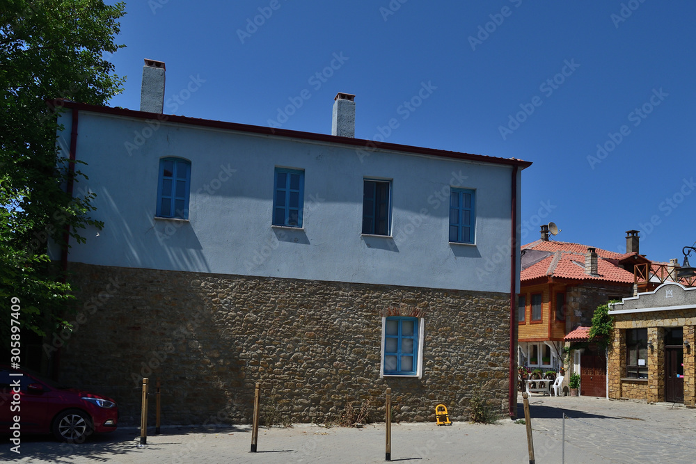 Gokceada镇的房子-土耳其爱琴海岛屿Gokcead