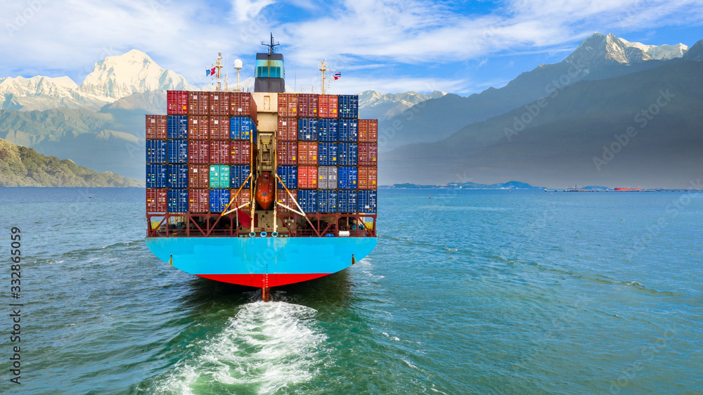 集装箱货船，全球商业进出口商业贸易物流运输世界
