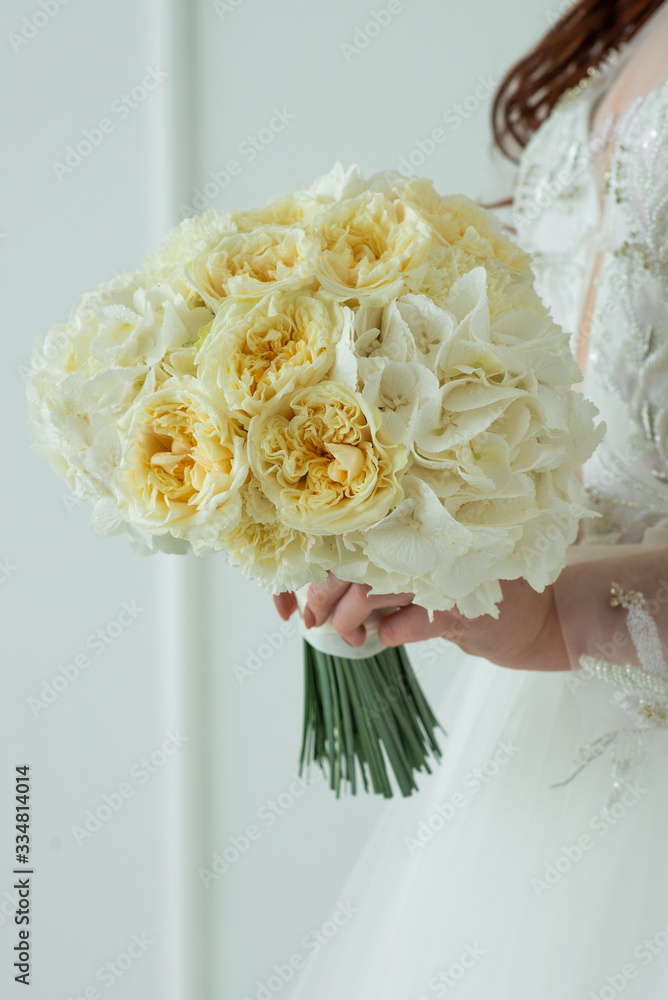 新娘带结婚花束