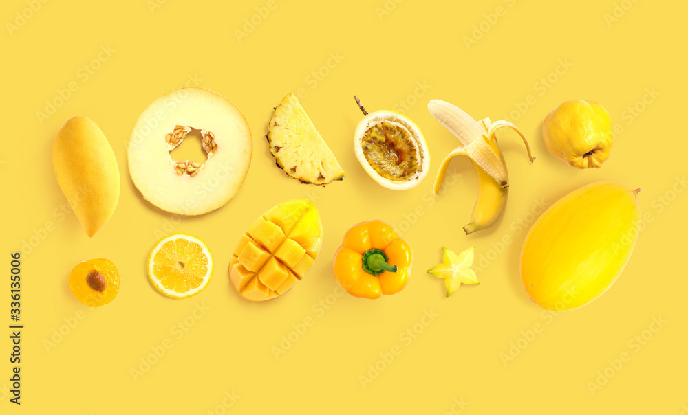 由柠檬、甜瓜、百香果、胡椒、香蕉、百香果实、木瓜、芒果等制成的创意布局