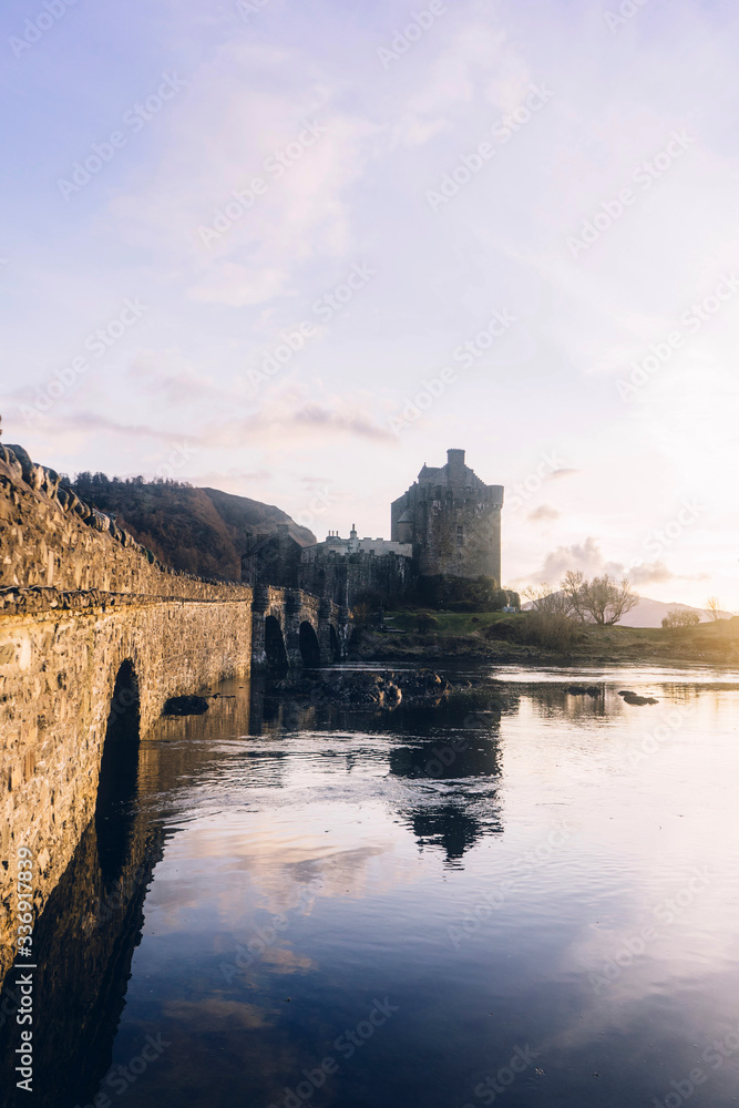 苏格兰水边城堡