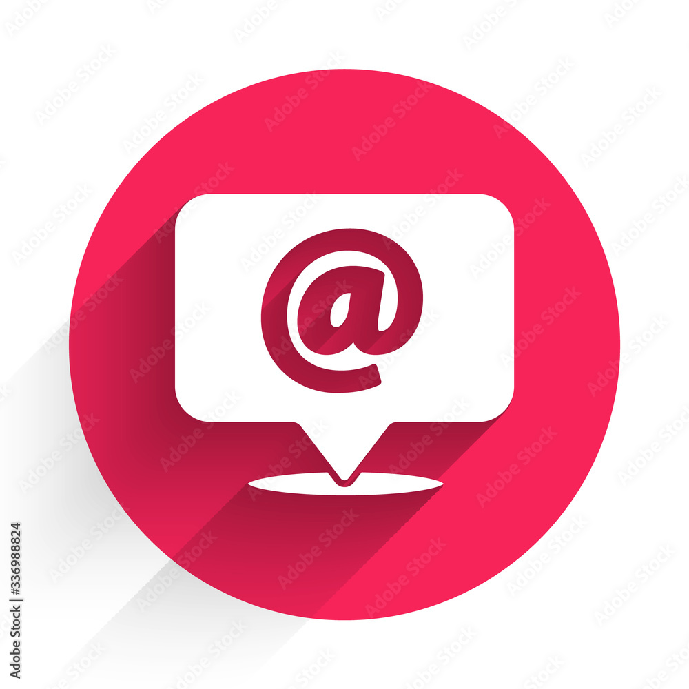 白色邮件和电子邮件图标用长阴影隔离。信封符号电子邮件。电子邮件符号.Re