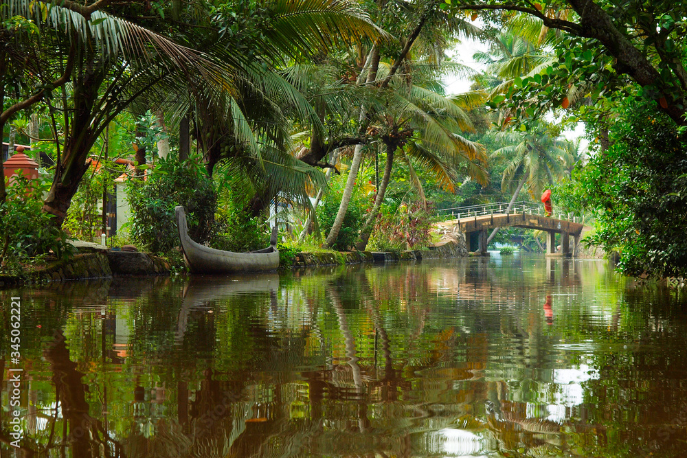 印度喀拉拉邦阿勒佩回水景观