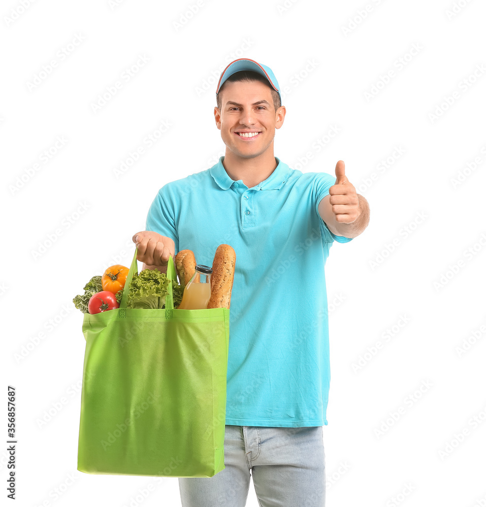外卖员拿着袋子里的食物，在白底上做拇指向上的手势