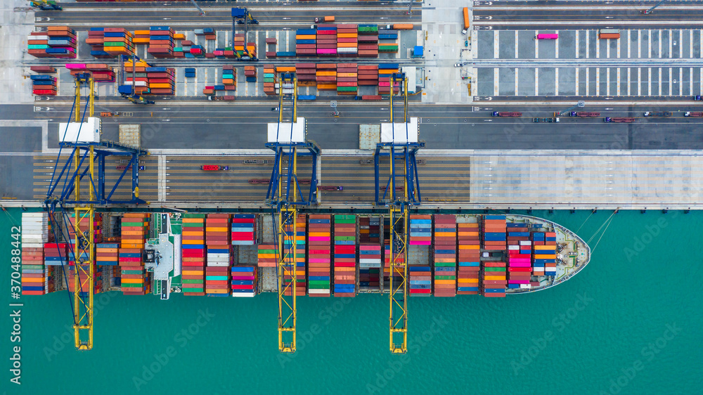 集装箱船业务货运进出口物流和集装箱船空运
