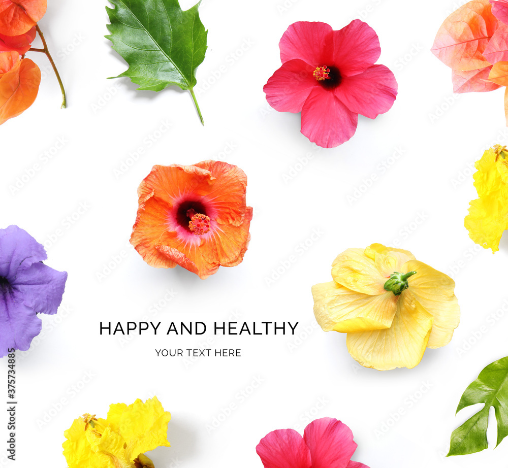 白色背景上用花朵和树叶制作的富有创意的快乐健康新年贺卡。花朵
