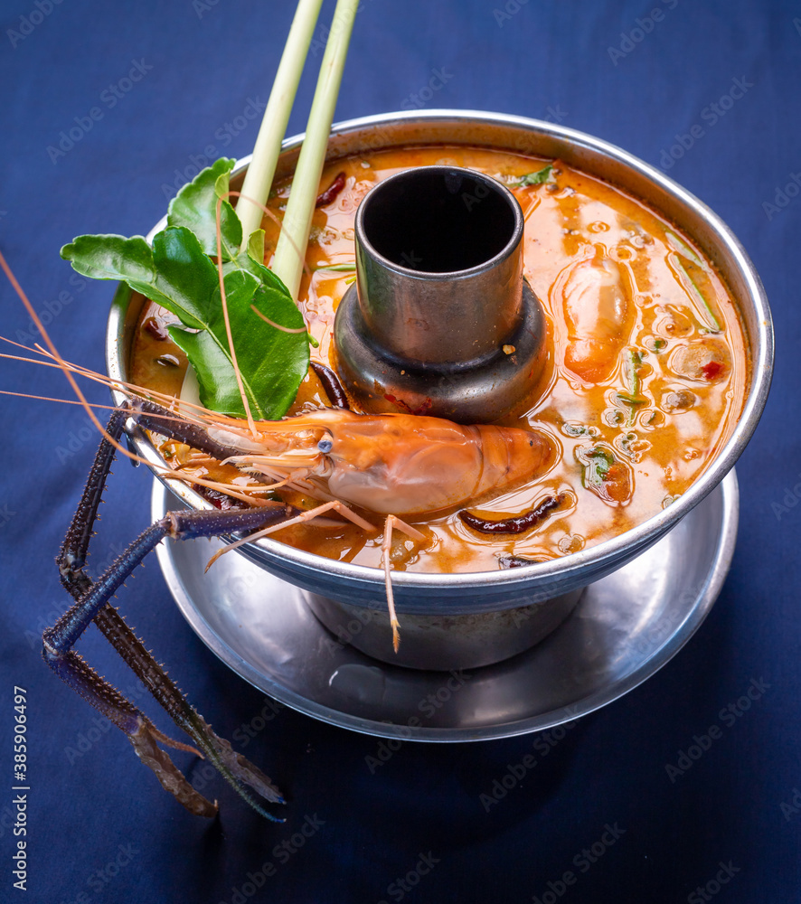 Tom Yum Goong酸辣汤，泰国菜。