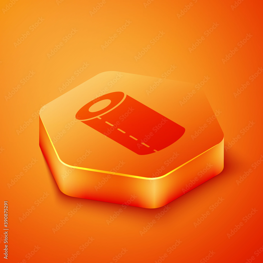 橙色背景上隔离的等距纸巾卷图标。橙色六边形按钮。矢量。