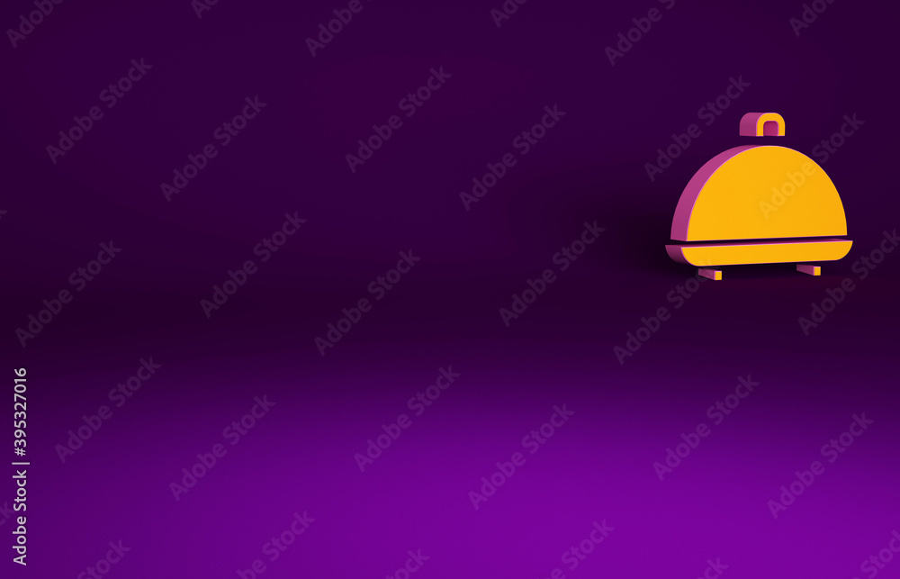 橙色覆盖着一盘紫色背景上隔离的食物图标。托盘和盖子标志。餐厅