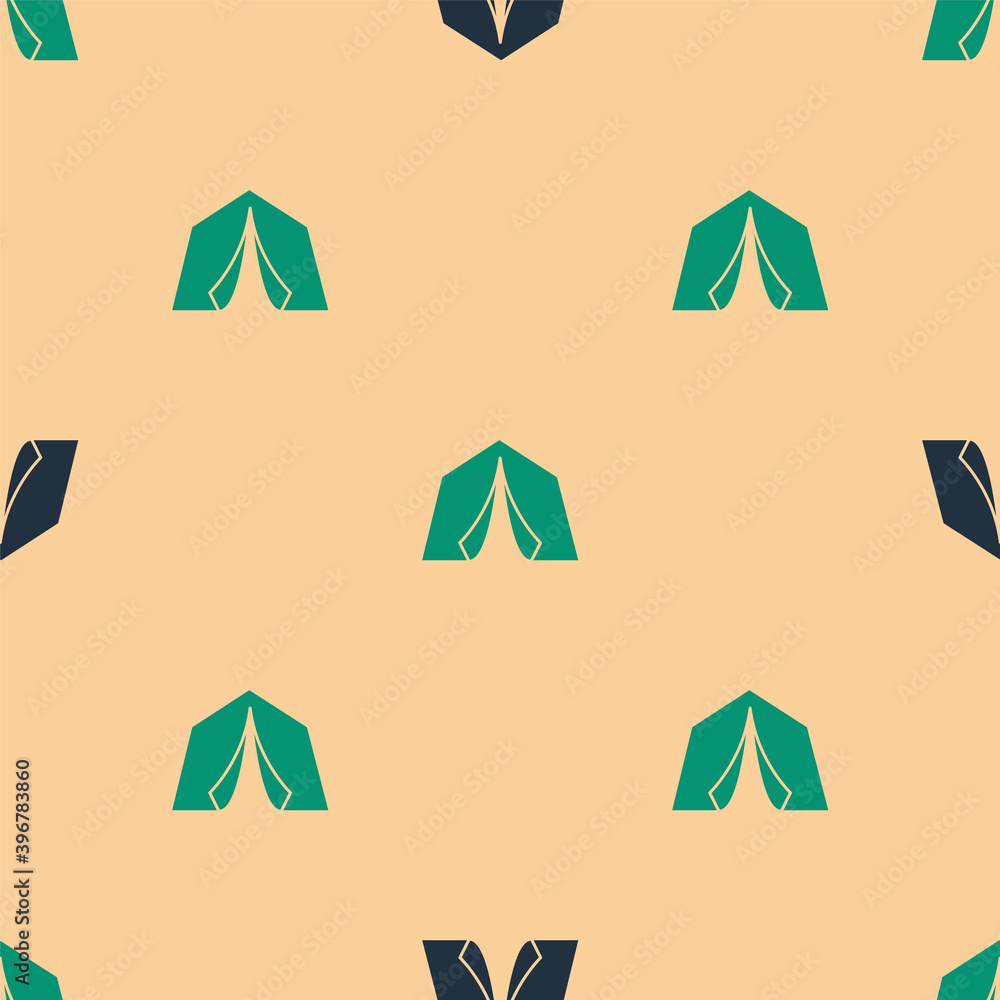 绿色和黑色旅游帐篷图标，米色背景上的隔离无缝图案。露营符号。面纱