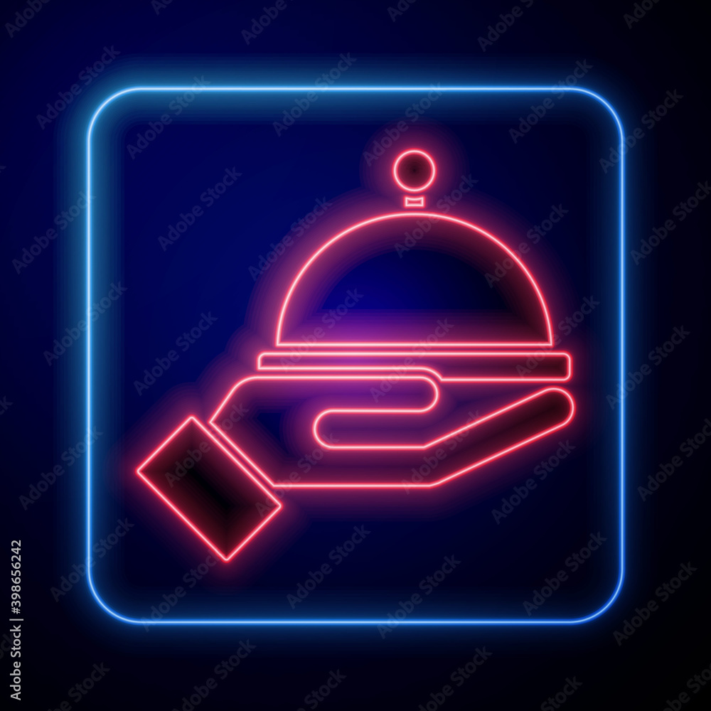 闪闪发光的霓虹灯覆盖着一盘蓝色背景上隔离的食物图标。托盘和盖子标志。Restau