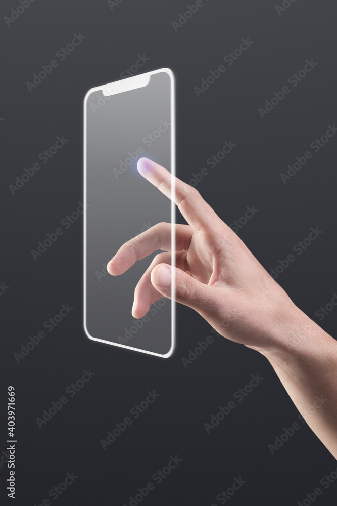 手指触摸透明手机屏幕未来主义技术