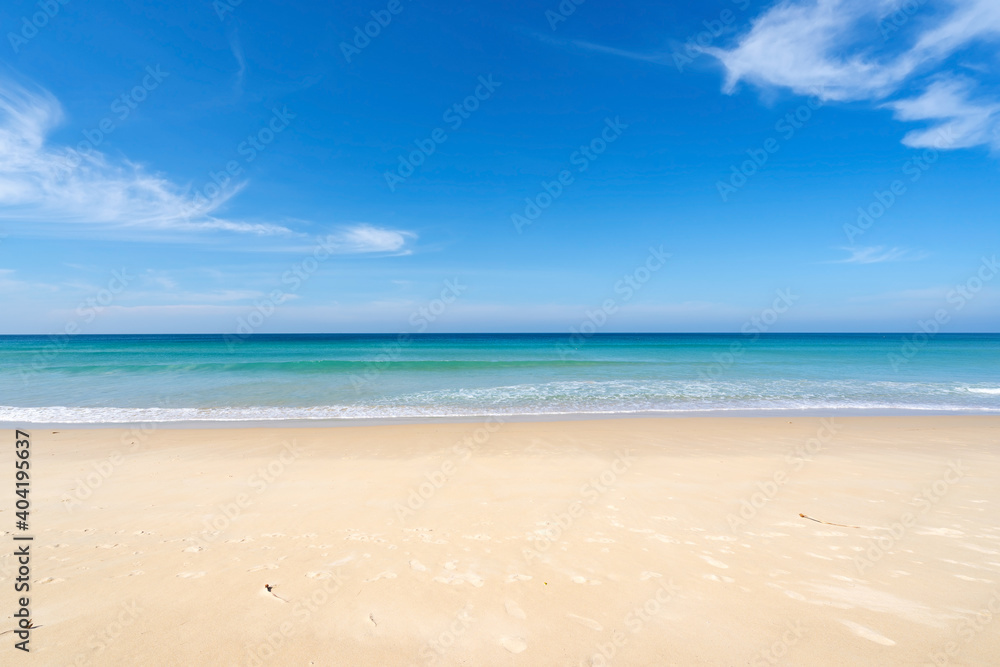 2020年12月7日普吉岛卡隆海滩夏季海滩概念旅游，空海滩