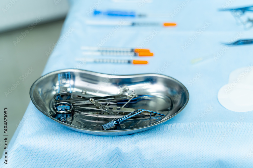 手术器械台。解剖套件-医疗手术用优质不锈钢工具