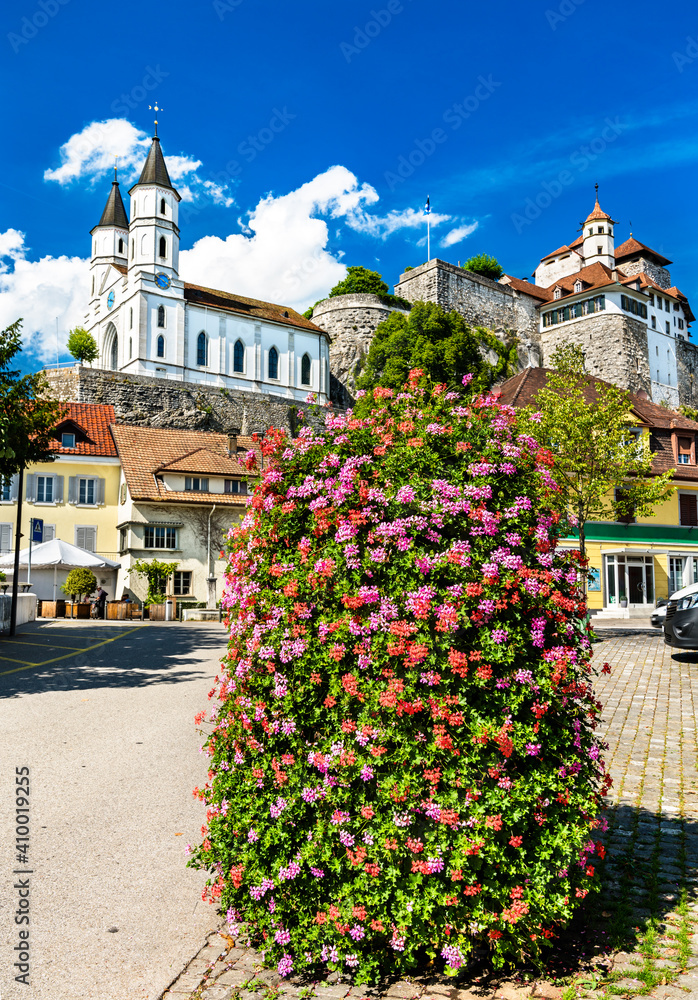 瑞士的阿尔堡城堡和教堂