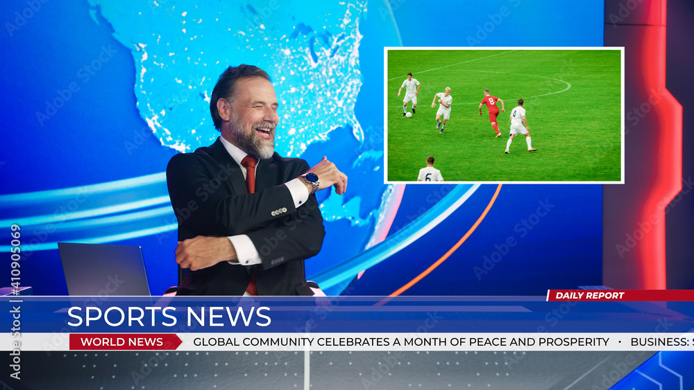 新闻直播间，男主播报道足球比赛比分的体育新闻，故事秀亮点