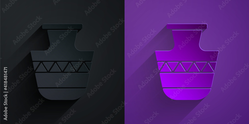 紫色背景下黑色隔离的剪纸古代双耳瓶图标。纸艺风格。矢量。