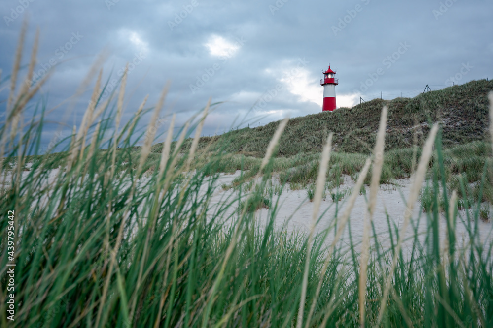 Lighthouse List Ost on a cloudy day, Sylt, Schleswig-Holstein, Germany