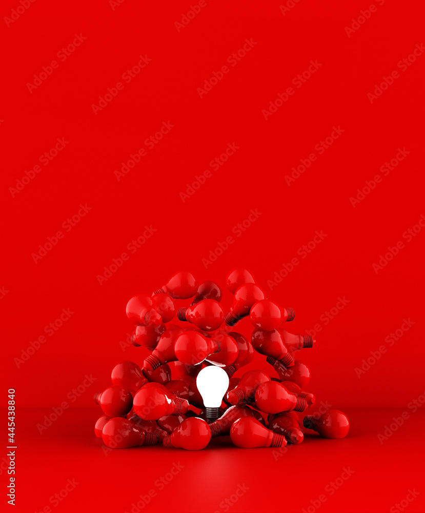 红色背景的灯泡。创意概念。3D插图。