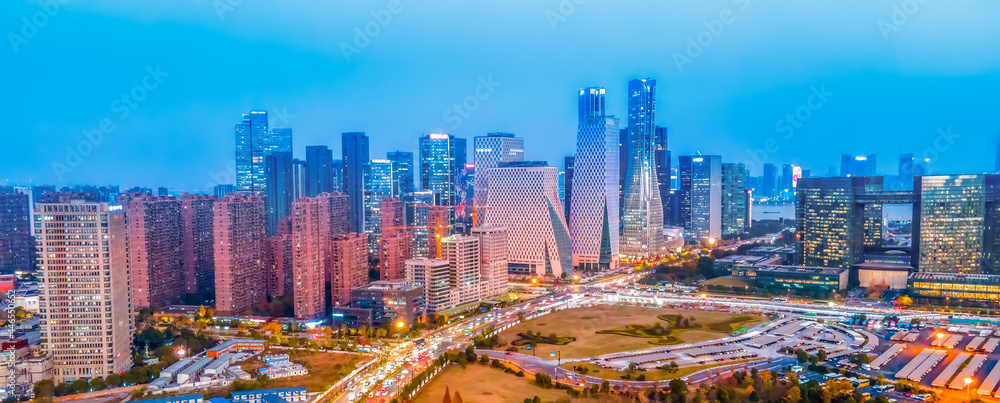 中国杭州现代城市建筑景观航拍夜景