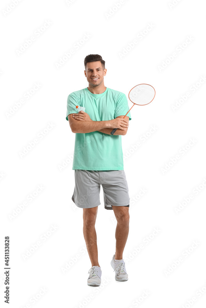 白底运动型男子羽毛球运动员