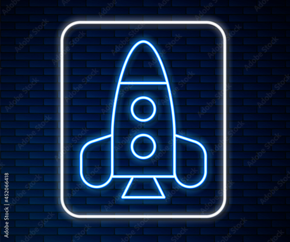 发光的霓虹灯线火箭飞船玩具图标被隔离在砖墙背景上。太空旅行。矢量