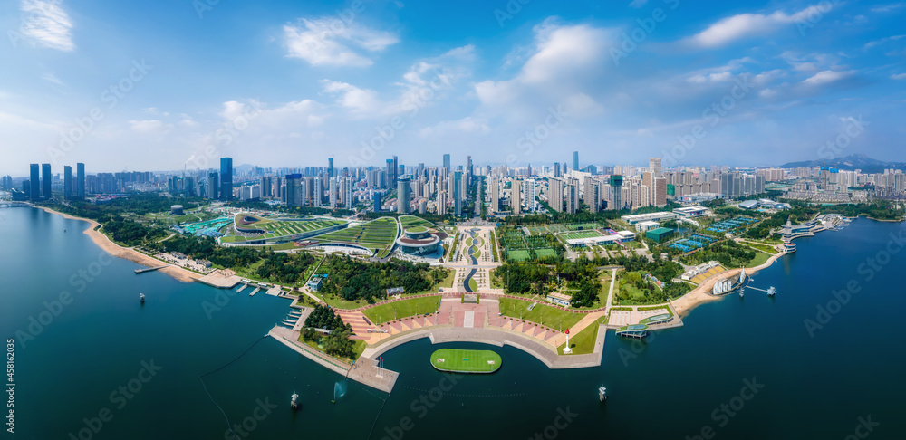 航拍中国日照城市建筑景观海岸线