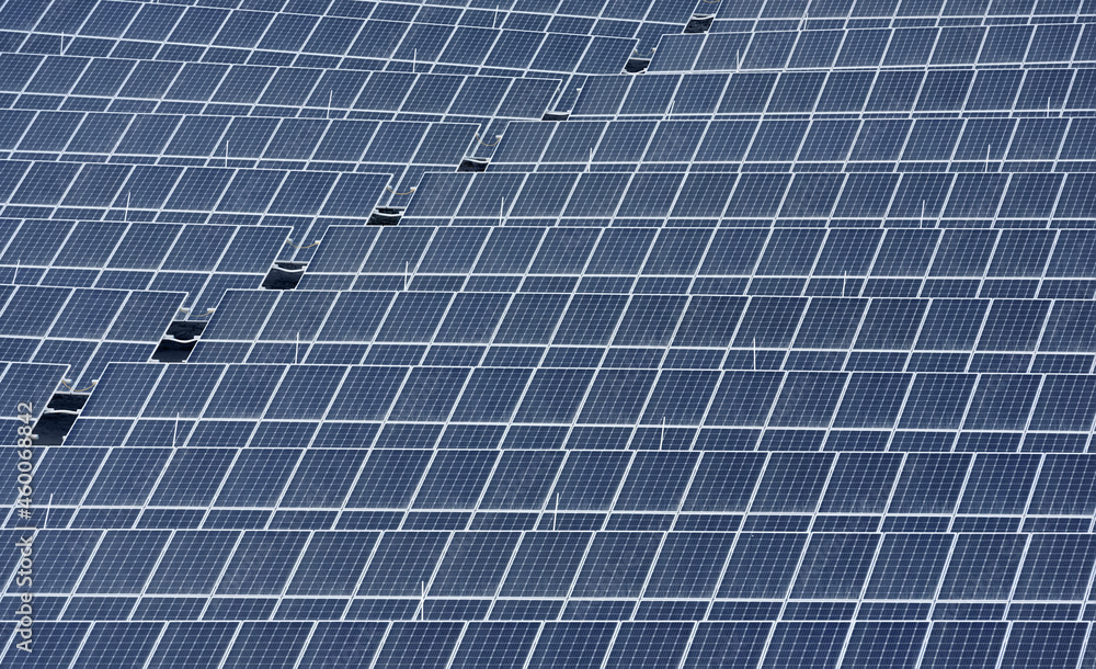 太阳能电池板阵列，太阳能发电厂模式